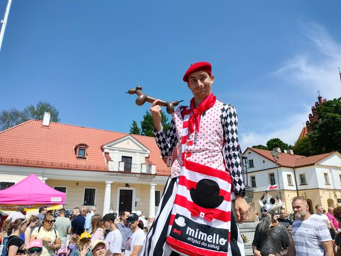 Chcieli podkreślić potrzebę swoich działań. Ulicami Białegostoku przeszedł Marsz Rodzin Zastępczych