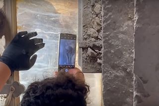 Szklana trumna z XIX wieku pod posadzką poznańskiej świątyni