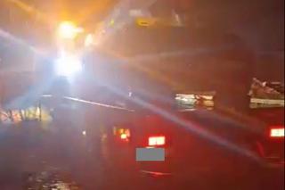 Sąsiadka zastawiła drogę samochodem w Urzejowicach. Po interwencji Super Expressu auto zostało odholowane! [GALERIA]