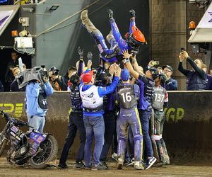 Wiktor Przyjemski mistrzem świata juniorów. Finał SGP2 na Motoarenie w Toruniu - zdjęcia z imprezy