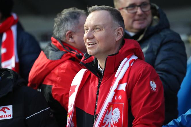 Prezydent Duda kibicował polskim skoczkom podczas PŚ w Zakopanem
