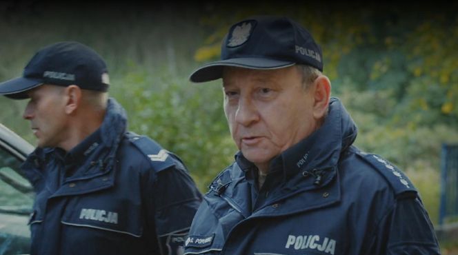 M jak miłość odc. 1843. Staszek Popławski (Sławomir Holland), policjant Grzymała