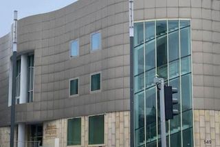 Ktoś wysłał wiadomość do Akademii Muzycznej w Poznaniu. Treść maila nawiązywała do ataku siekierą