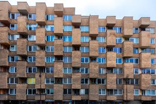 Karowa 18 - zdjęcia. Tak wygląda najpiękniejszy blok w Warszawie