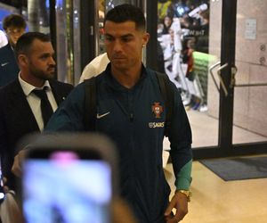 Portugalczycy w Warszawie. Ronaldo z kolegami przed meczem z Polską