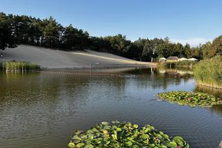 Tutaj poczujesz się jak na zagranicznych wakacjach. Miejsce obok Łodzi, w którym spędzisz wspaniały weekend