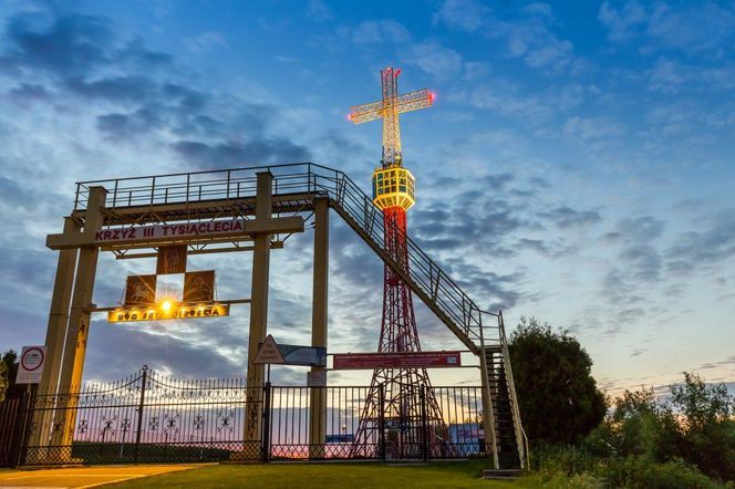 Krzyż III Tysiąclecia w Borkach Chechelskich