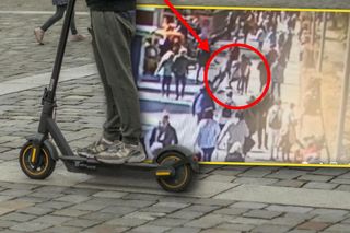 Pijany 17-latek na hulajnodze staranował starszą kobietę. Przerażające nagranie