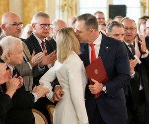  Marta Nawrocka w jasnej kreacji na Zamku Królewskim