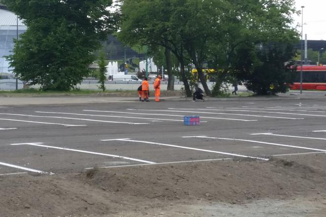 Darmowy parking w centrum Katowic prawie gotowy. To dobre miejsce? [SONDA, WIDEO]