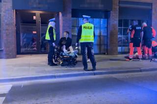 Kilka osób potrąconych na Pradze-Północ. Wariat wjechał na chodnik, przejechał ludzi i uciekł. Ważny apel policji