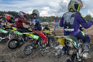 Ryk silników i adrenalina. Puchar i mistrzostwa Polski Pit Bike Off Road Olsztyn 2025 [ZDJĘCIA]