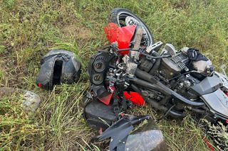 Śmiertelny wypadek w Warszawie. Nie żyje motocyklista. Licznik zatrzymał się na 260 km/h