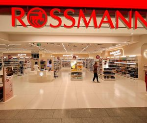 Rossmann startuje z nowym dropem! Limitowane produkty do makijażu od Everybody London robią furorę