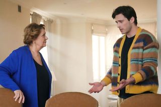 Barwy szczęścia odc. 3215. Józefina Rawiczowa (Elżbieta Jarosik), Cezary (Marcel Opaliński)