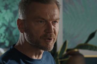 M jak miłość odc. 1677. Andrzej Budzyński (Krystian Wieczorek)