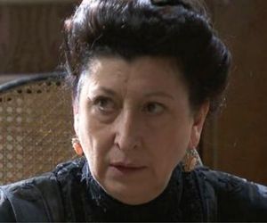 Akacjowa 38, odc. 752 - streszczenie. Ursula opowiada sąsiadkom swoją wersję losów Olgi