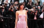 Dakota Johnson to jedna z najlepiej ubranych gwiazd. W czym tkwi sekret jej stylu? 