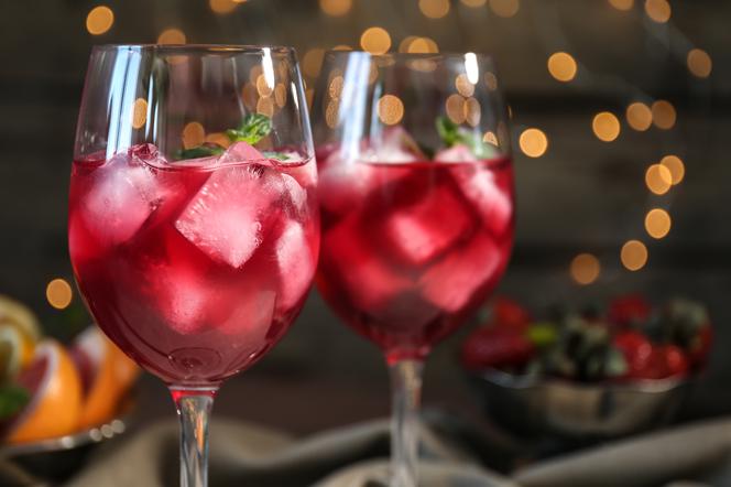 Spritzer z prosecco: przepis na orzeźwiający koktajl