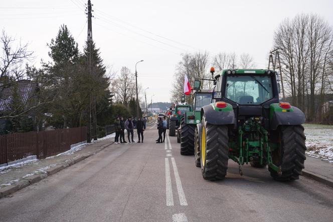 Protest rolników w Podlaskiem. Ciągniki blokują drogi w całym województwie! 