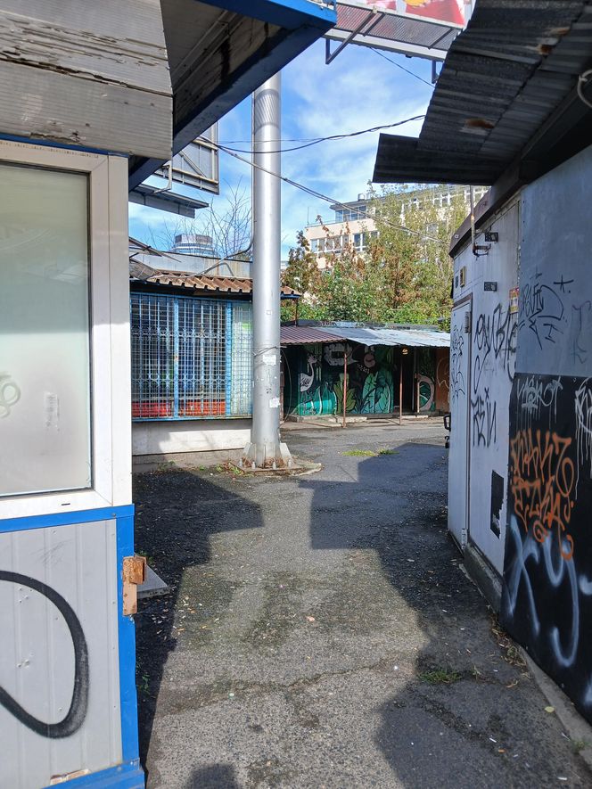 Dawne targowisko przy ul. Kopińskiej w Warszawie