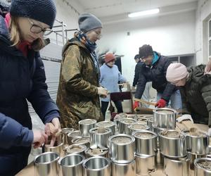 Polacy jadą z darami na ukraiński front