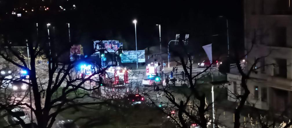 Wypadek na skrzyżowaniu al. Bohaterów Warszawy i ul. Ku Słońcu