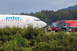 Samolot wypadł z pasa startowego na lotnisku w Balicach