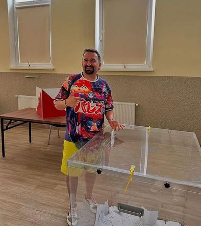 Wybory Prezydenckie 2025: Tak głosują gwiazdy w drugiej turze! Misiek Koterski