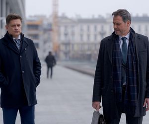 Przyjaciółki 25 sezon, odc. 302. Wiktor (Paweł Deląg), Tomasz (Piotr Grabowski)