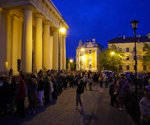 Wyjątkowa iluminacja na Wieży Trynitarskiej w Lublinie! Musicie to zobaczyć! [GALERIA]