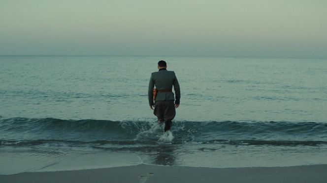 Zatoka szpiegów 2, odcinek 12. Franz (Bartosz Gelner)