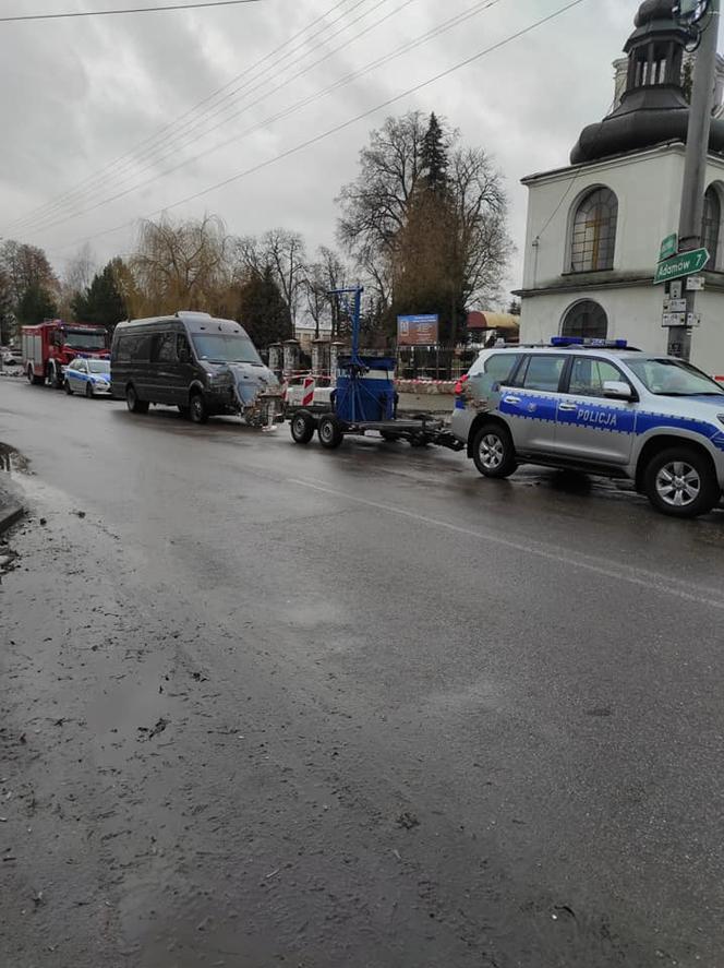 Napad na bank(omat) w pow. łukowskim. Budynek jest zupełnie zniszczony