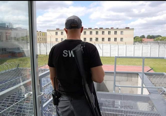 Strażnicy więzienni poszukiwani. Sprawdź, czy możesz ubiegać się o pracę