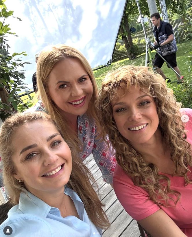 Przyjaciółki, 26 sezon. Anka (Magdalena Stużyńska), Patrycja (Joanna Liszowska), Inga (Małgorzata Socha)