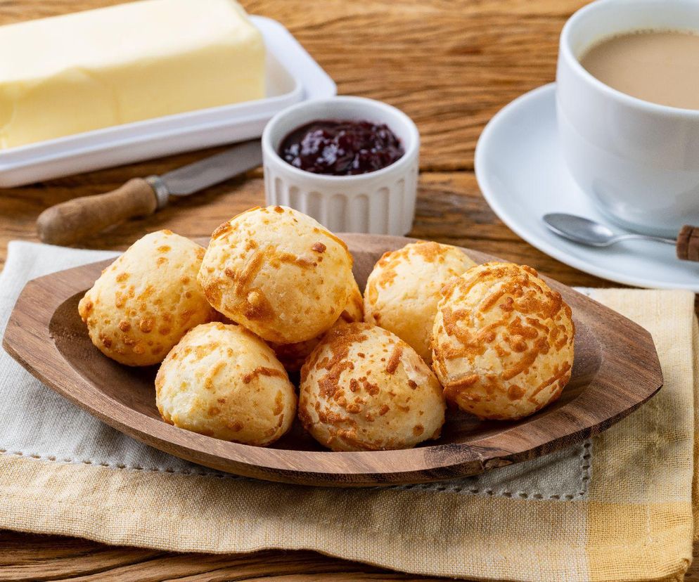 bułeczki z boczkiem i serem