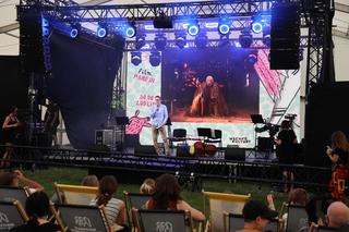 Na Błoniach pod Zamkiem słychać już Inne Brzmienia! Tak było na rozpoczęciu festiwalu