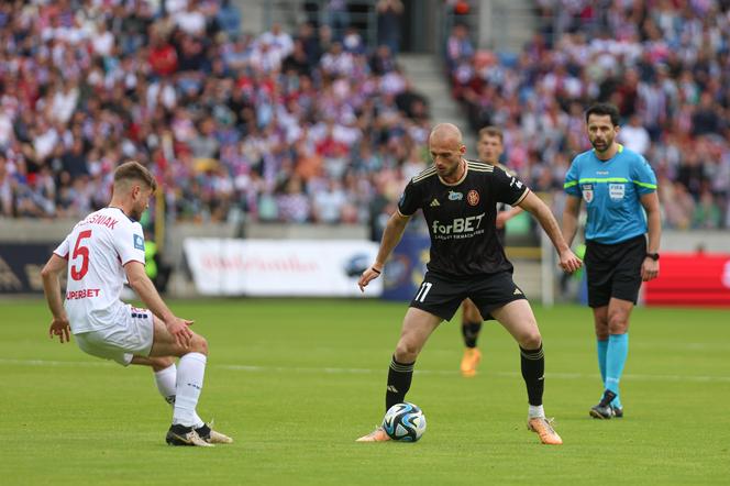 Górnik Zabrze pewnie pokonuje ŁKS Łódź ZDJĘCIA