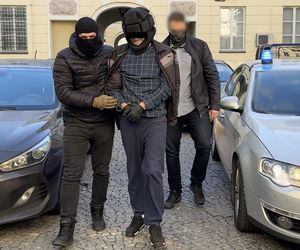 Policja zatrzymała podejrzanego o atak na biuro PO