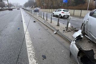 Stalowe liny wychłostały przejeżdżające samochody