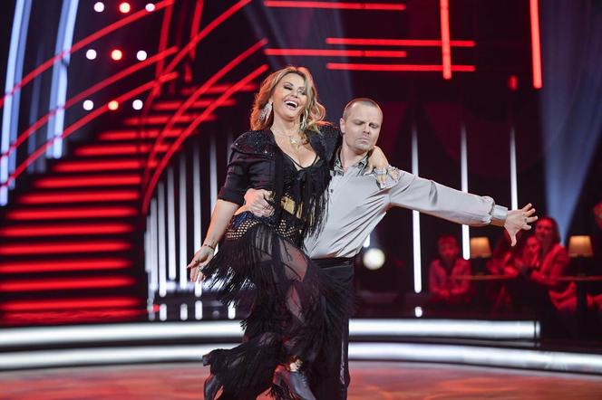 Dagmara Kaźmierska przeszła do kolejnego odcinka "Tańca z gwiazdami". Zobacz zdjęcia z jej występu!