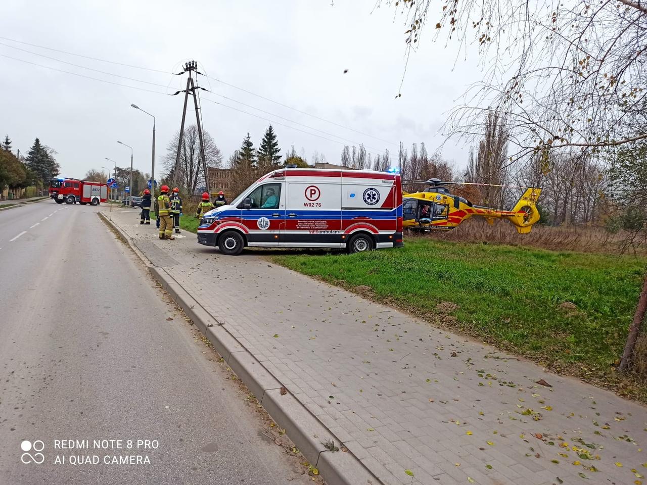 Płock. Dwie osoby zabrane śmigłowcem! To reanimowana kobieta i nieprzytomny mężczyzna