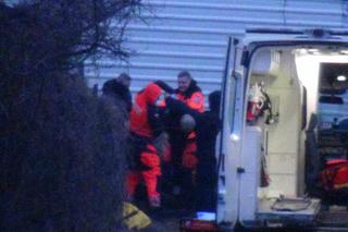 Pościg i strzelanina w Warszawie. Złodziej staranował dwa radiowozy i potrącił policjanta