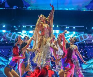 Jennifer Lopez krzyczała o Afflecku ze sceny! Wbiła mu szpilę