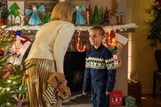 Mikołaj Na sygnale. Patryczek (Franciszek Stupak), Beata (Justyna Sieniawska) 