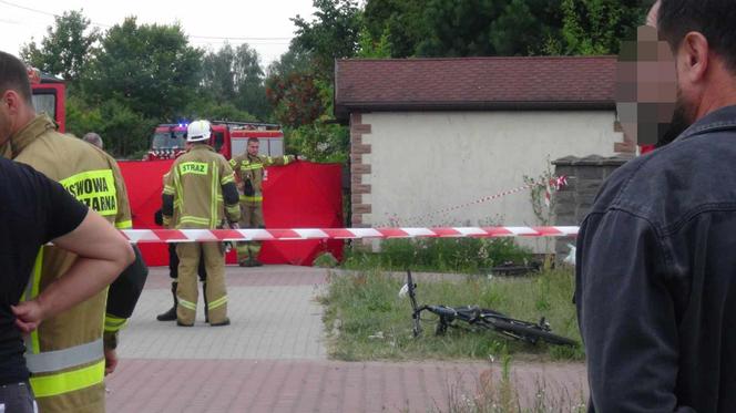 Bmw wjechało w grupę dzieci. 12-latek nie żyje. Kierowca był pijany