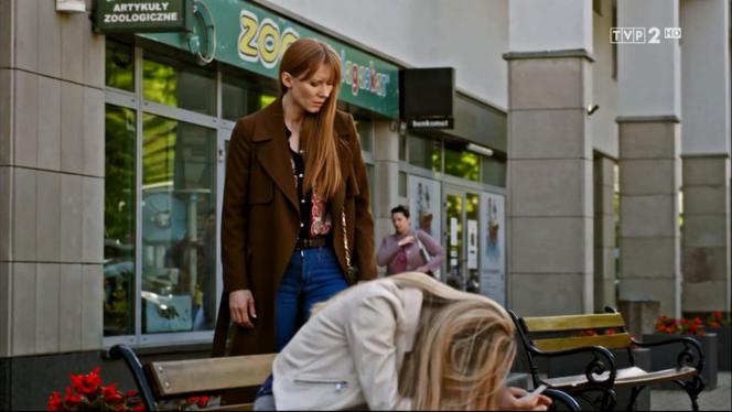 Na dobre i na złe, odc. 749. Wiktoria (Katarzyna Dąbrowska), Anna Wilson (Martyna Kowalik)