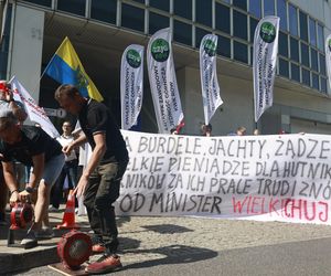 Protest górników i hutników ze Śląska w Warszawie