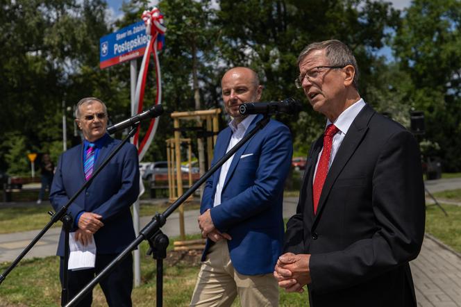 Skwer w centrum Rzeszowa ma swojego patrona. To zasłużony dla miasta fotograf, pasjonat lotnictwa i wychowawca młodzieży