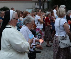 76. rocznica Cudu Lubelskiego. Procesja różańcowa w centrum Lublina
